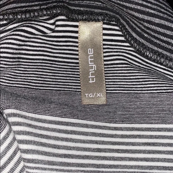 Thyme maternity  mini skirt XL - Picture 4 of 8